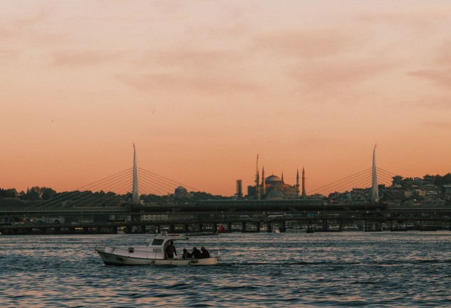 Full Moon Shopping Night: Tersane İstanbul’da Dolunay Işığında Bir Alışveriş Gecesi