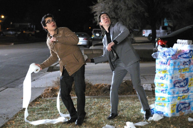 still-of-justin-long-and-max-minghella-in-10-years-(2011)