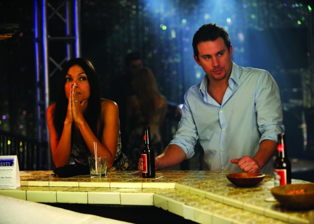 still-of-rosario-dawson-and-channing-tatum-in-10-years-(2011)-large-picture