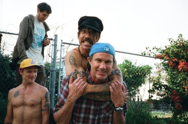 Red Hot Chili Peppers by Clara Balzary