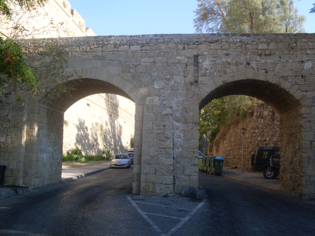Girne kalesi girişi