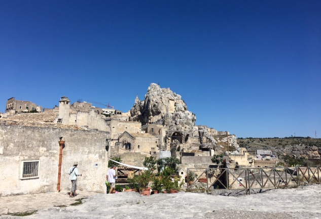 İtalya'nın Kapadokyası: Büyülü Matera'da Bir Gece