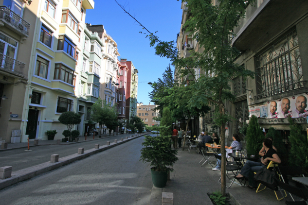 sokaklar – akarsu
