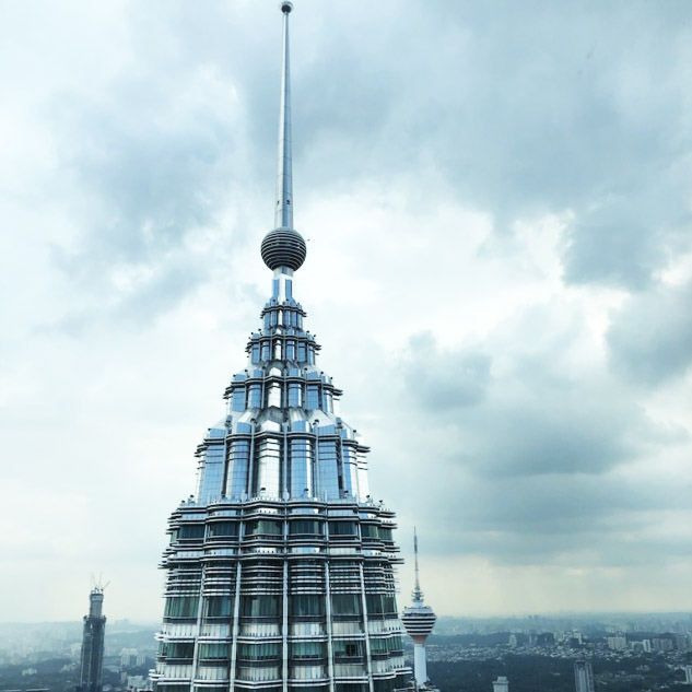 Petronas Kulesinin Yüksek Katları 