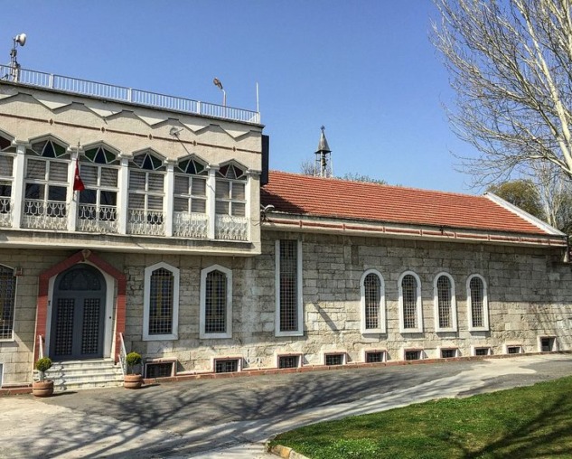 Narlıkapı Surp Hovhannes Kilisesi 