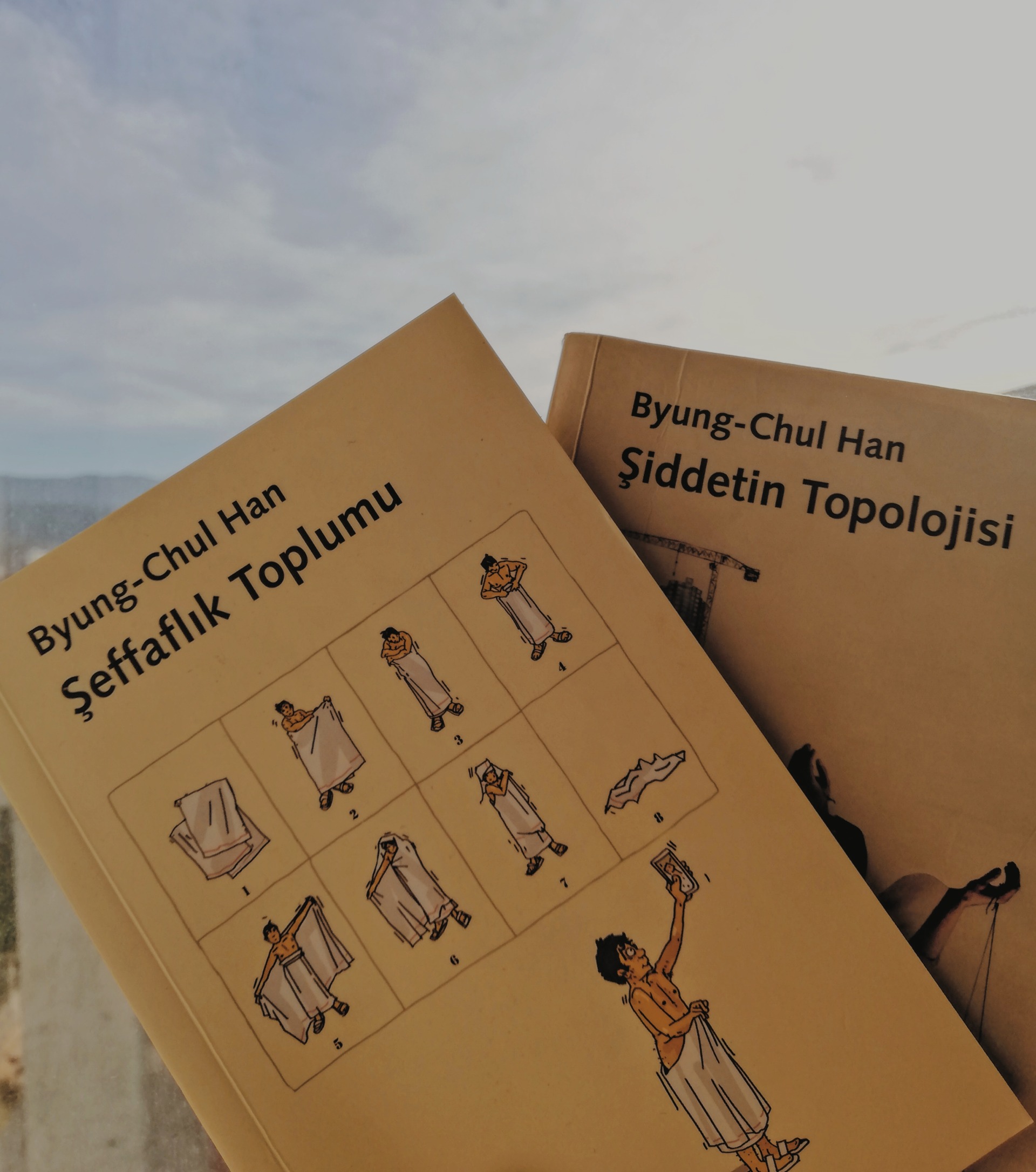 Han ByungChul Şiddetin Topolojisi ve Şeffaflık Toplumu • theMagger