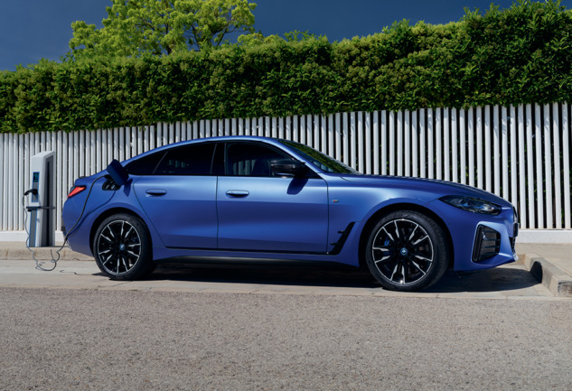 Gelecek Sınır Tanımaz: Tamamen Elektrikli Yeni BMW i4