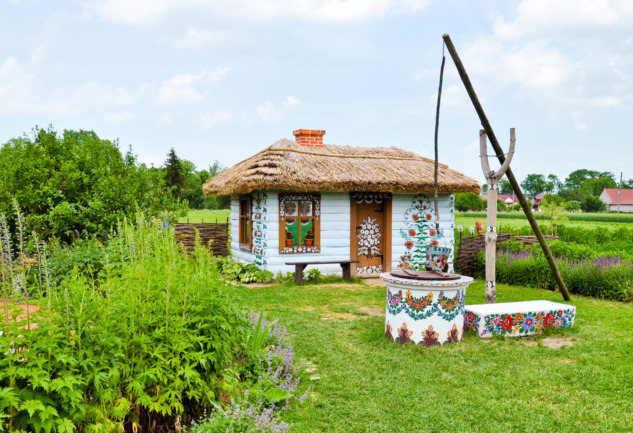 Zalipie: Masaldan Fırlamış Rengarenk Polonya Köyü