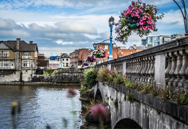 Limerick Rehberi: Vikinglerden The Irish Spirit'e