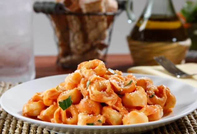 Tortellini: İtalyan Mutfağı’nın İkonik Lezzeti ile Nefis Tarifler