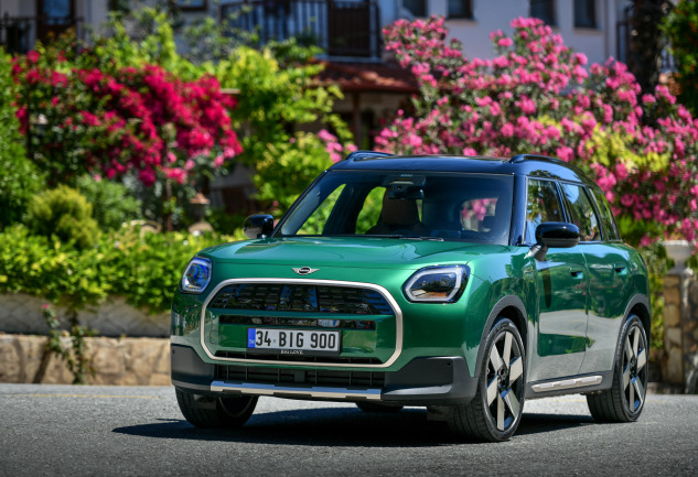 Yeni MINI Countryman: Rota Yeniden Renkleniyor!