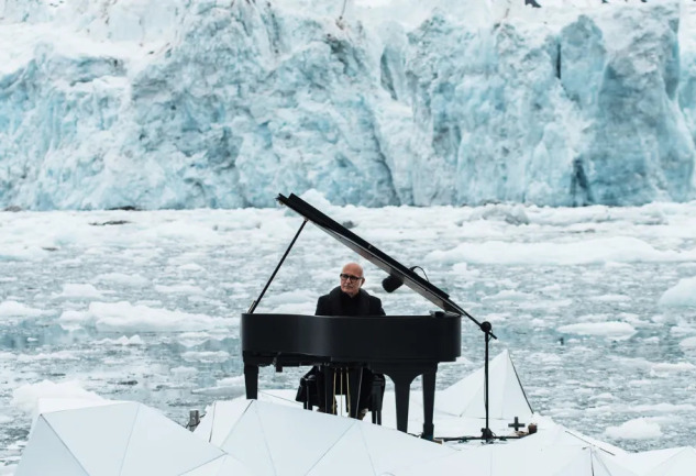 Ludovico Einaudi: Easy Listening Klasik Müzik