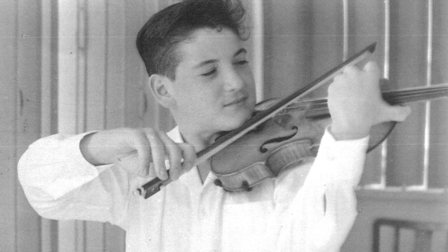 pinchas-zukerman-isaac-sternin-onu-juilliardda-okumak-uzere-new-yorka-getirdigi-siralarda-yaklasik-1962