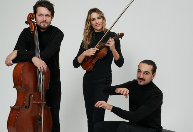Bosphorus Trio ile: D’Light Albümü Üzerine