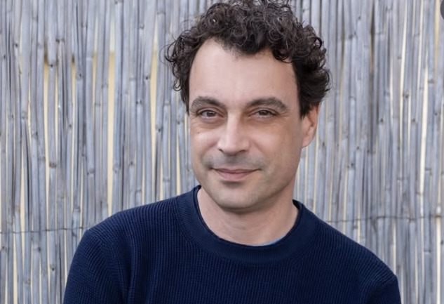 Özgür Mumcu ile: 