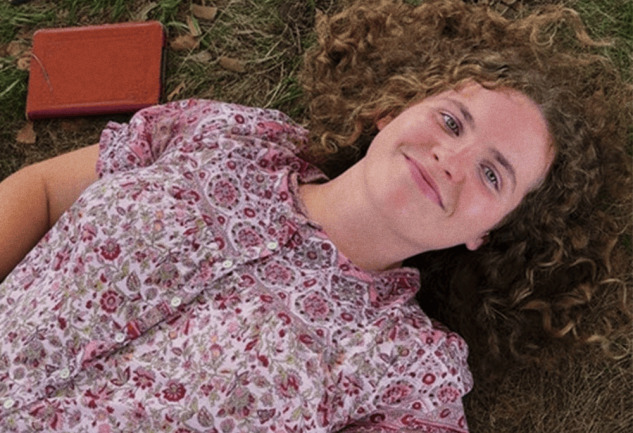 Annabelle Dinda: Yeni Bir Feminist Marş, The Hand
