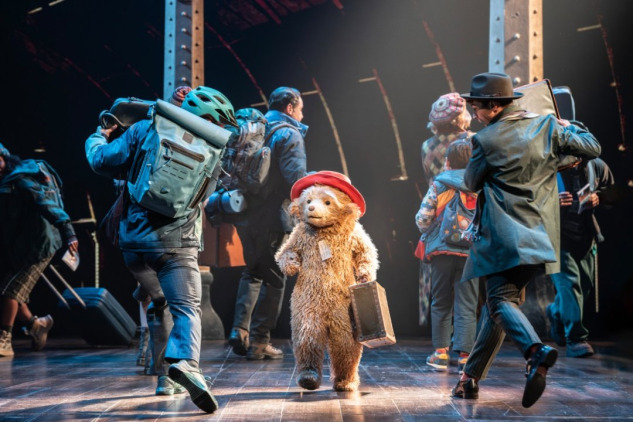 paddington-the-musical-image-by-johan-persson