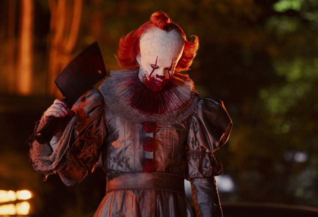 Bill Skarsgård ile: It Dizisi ve Pennywise Üzerine