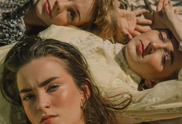 Beauty Burnout: Aşırı Bilgi Yorgunluğu ve Güzellikte Sadeleşme İhtiyacı