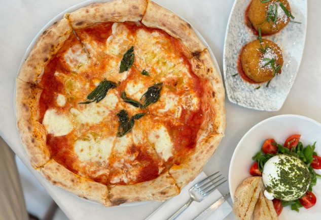 Pizzeria Il Pellicano: Onuncu Yılında, İmza Lezzetleriyle