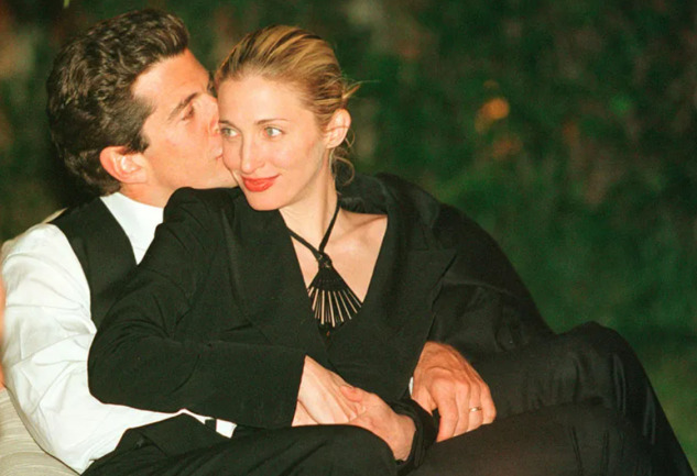 Love Story: Carolyn Bessette Kennedy’yi Yeniden Okumak