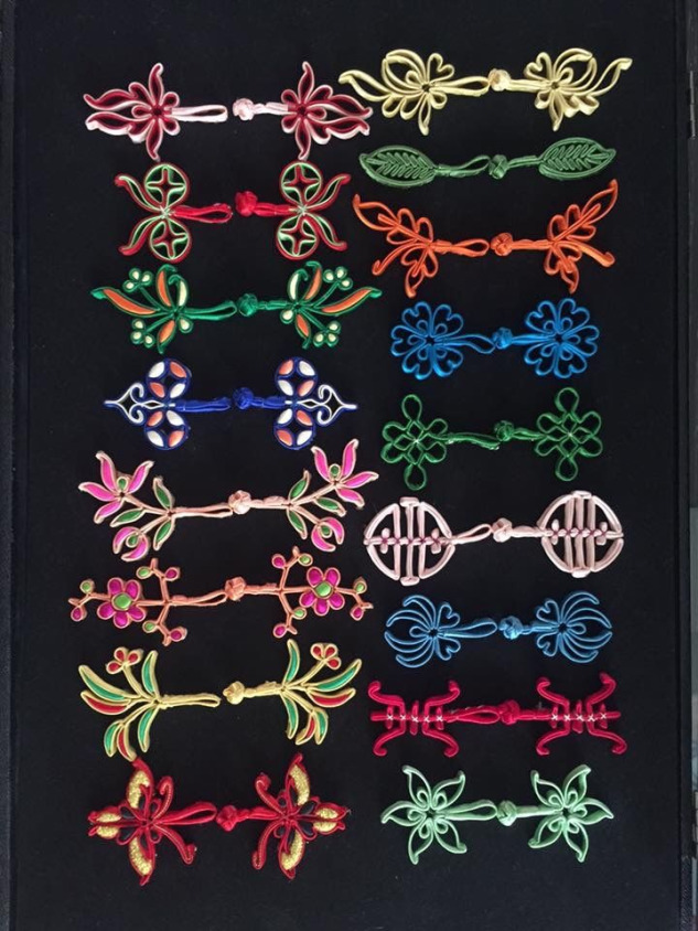 assortment-of-handmade-silk-floral-buttons