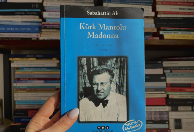 Kürk Mantolu Madonna: Kürk, Anne ve İktidar Üzerine
