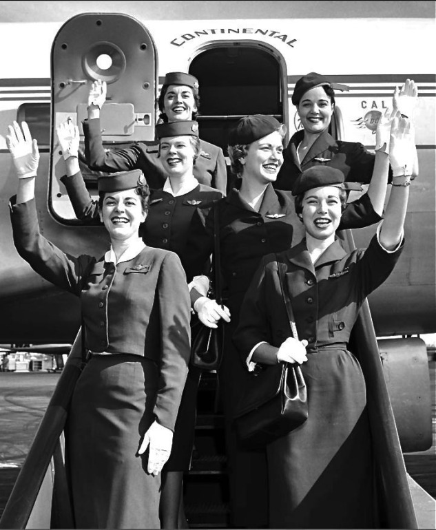 continental-stewardesses-1950s