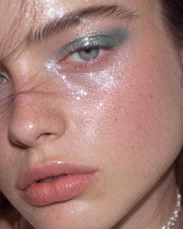 metallic_mint_far_eyeliner