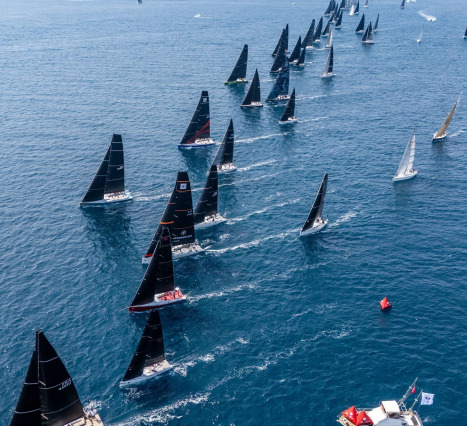 Les Voiles de Saint-Tropez: Yelkenlerle Gelen Sonbahar