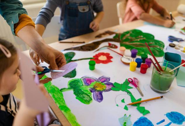 Miniklerin Sanat Takvimi: Ekim Ayında Atölyelerden Sahnelere